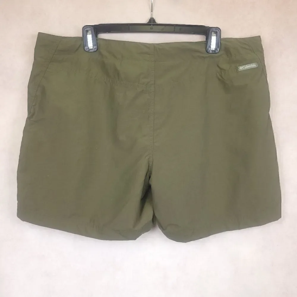 Columbia Green Cargo Utility Hiking Shorts Size Large